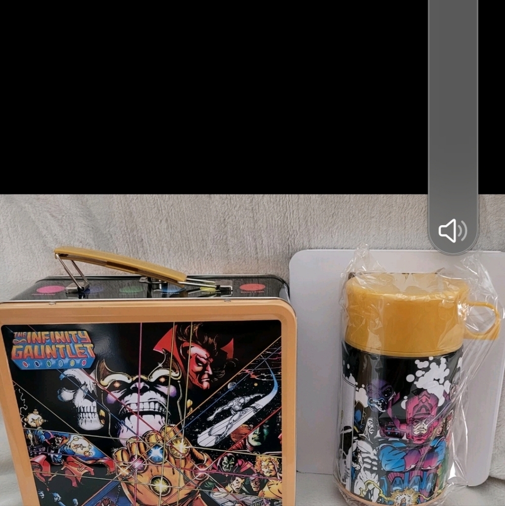 Marvel Infinity Gauntlet Metal Lunchbox - Multicolor - Picture 2 of 6